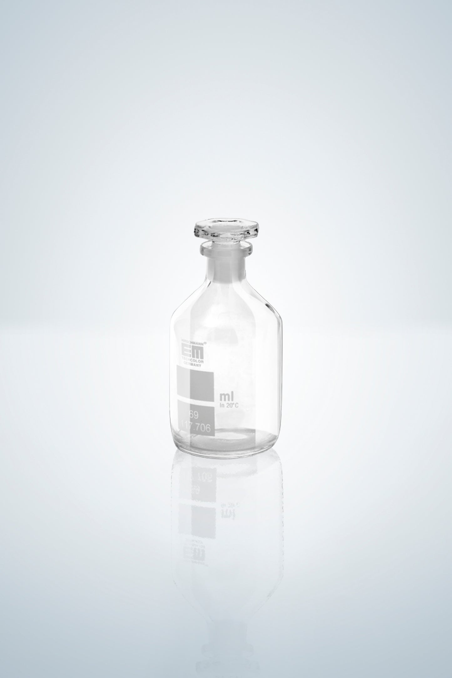 Oxygen bottles, white grad.