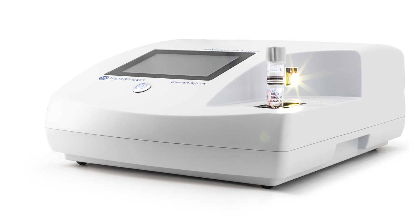 Spectrophotometer NANOCOLOR Advance (With Turbidity Check)