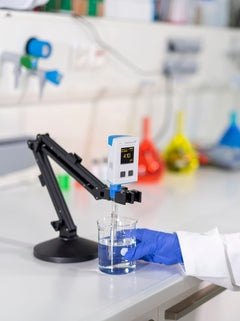 Multiparameter handheld Liquiline Mobile CML18 Potentiometric